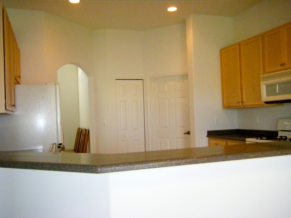 snack counter looking from breakfast nook