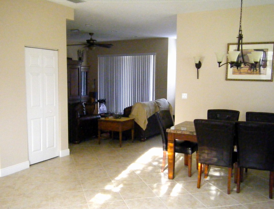 living/dining room looking towards family room