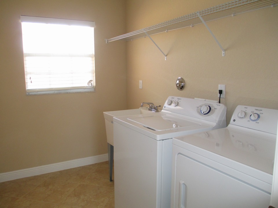 laundry room with sink on 2nd. floor