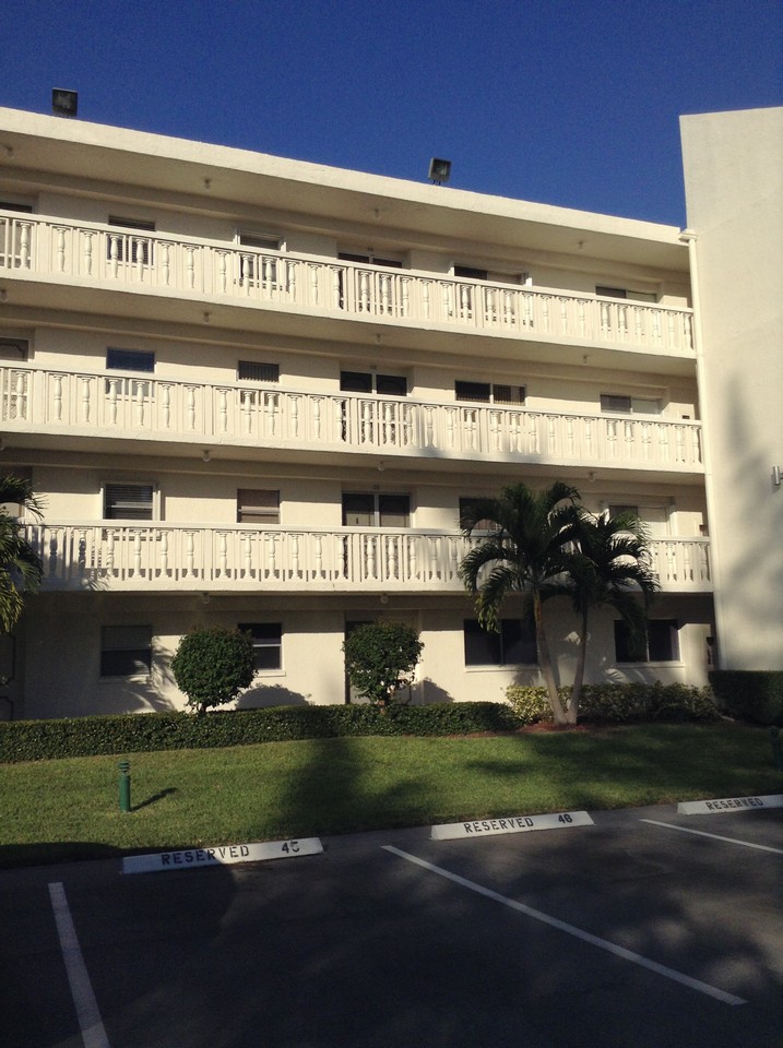 front view of condo