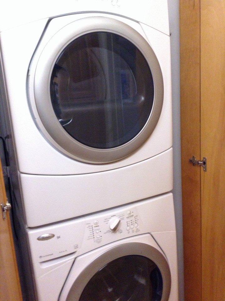 private washer & dryer