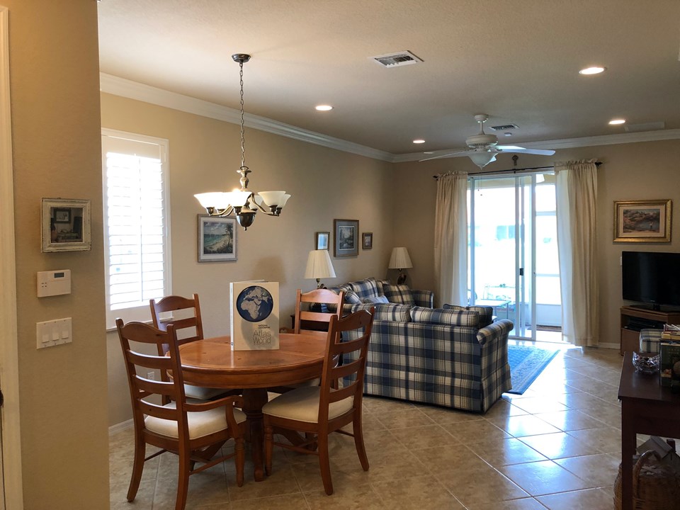 view of living/dining room