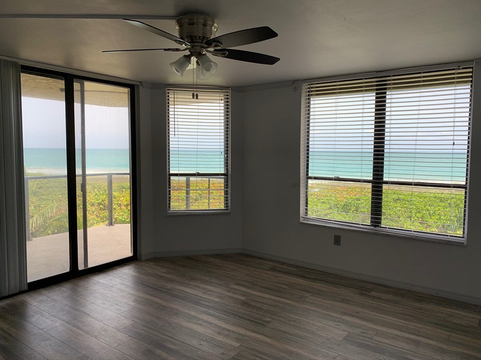 master bedroom - magnificent ocean views