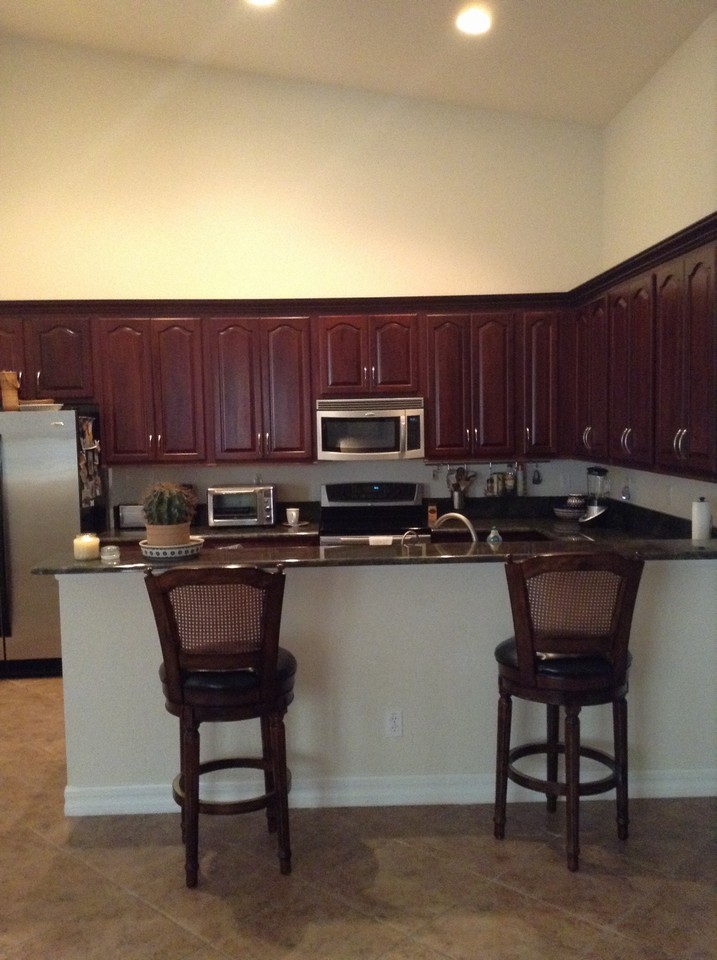 kitchen -snack counter-granite counters