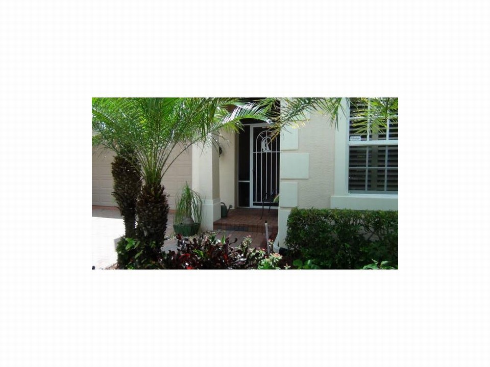 screened front entry
