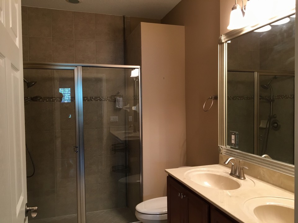 master bath, his/her sinks