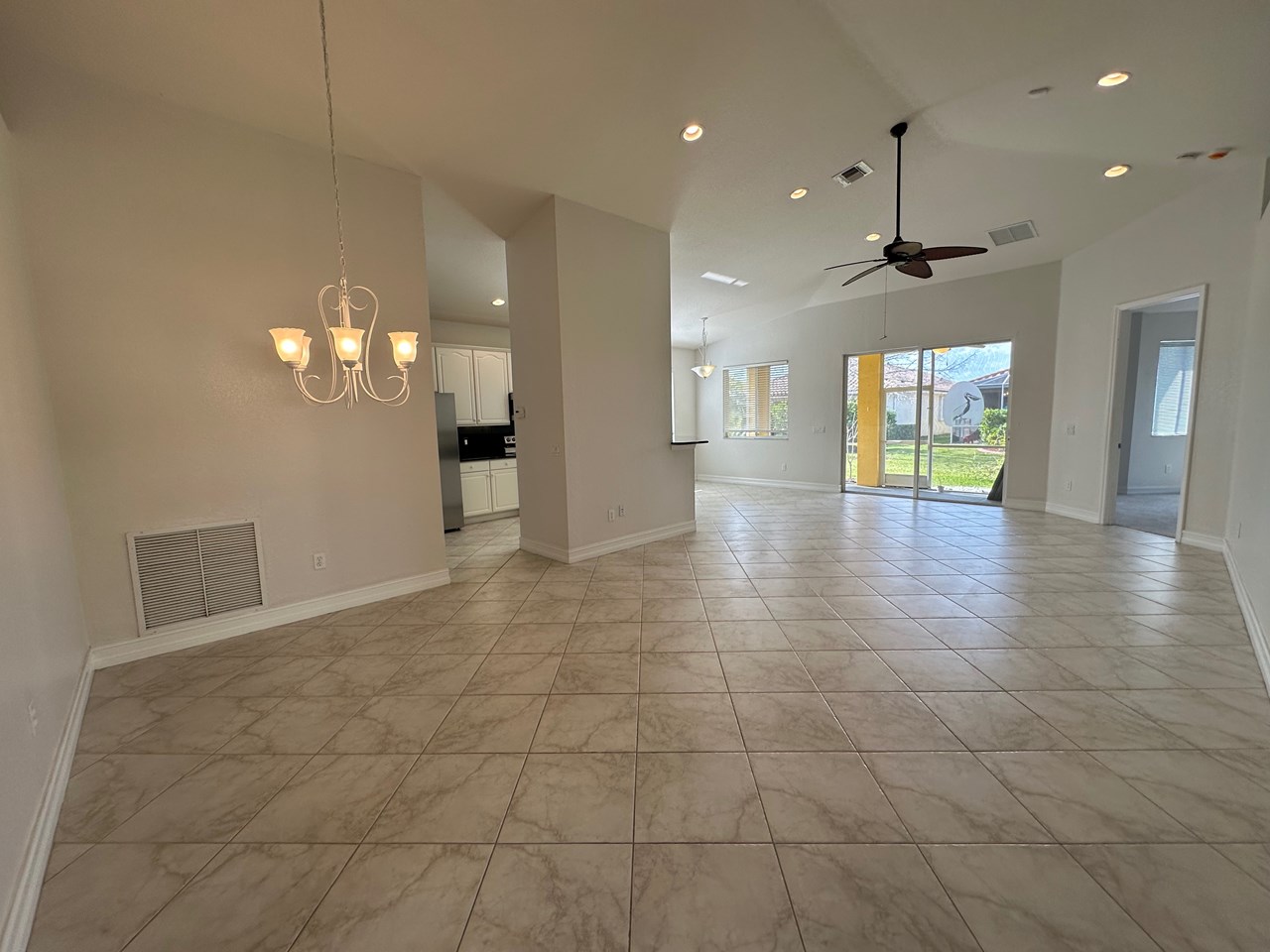 great room/dining area