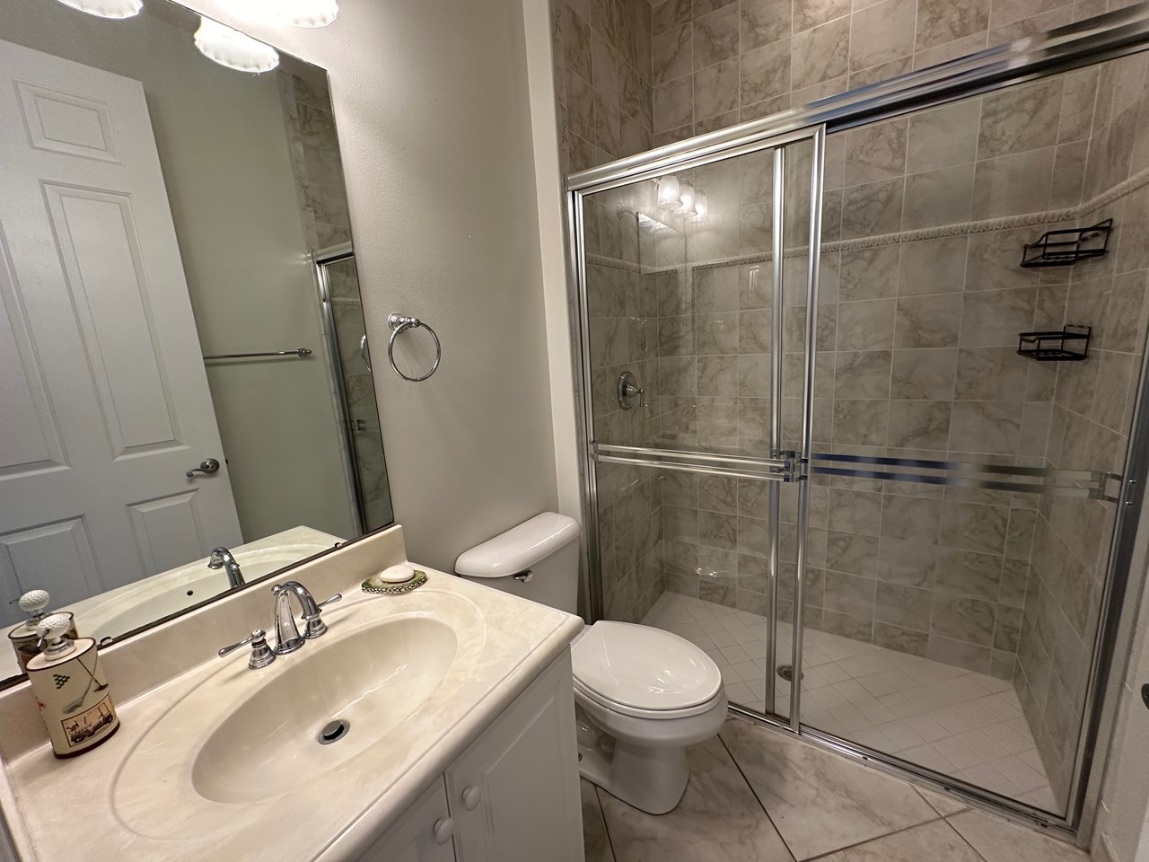 guest bath with shower