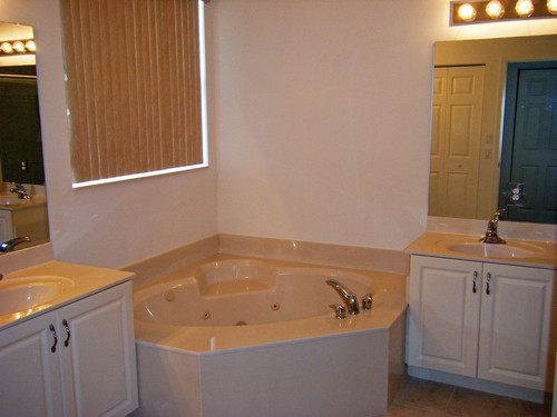 maste bathroom