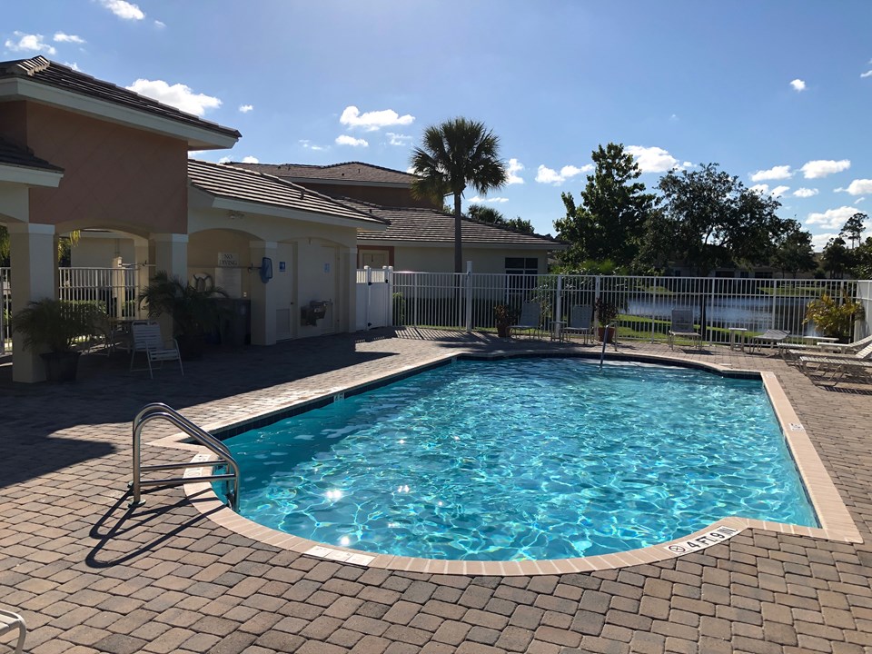 community pool to enjoy!