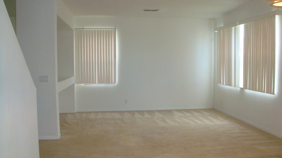 family room off kitchen