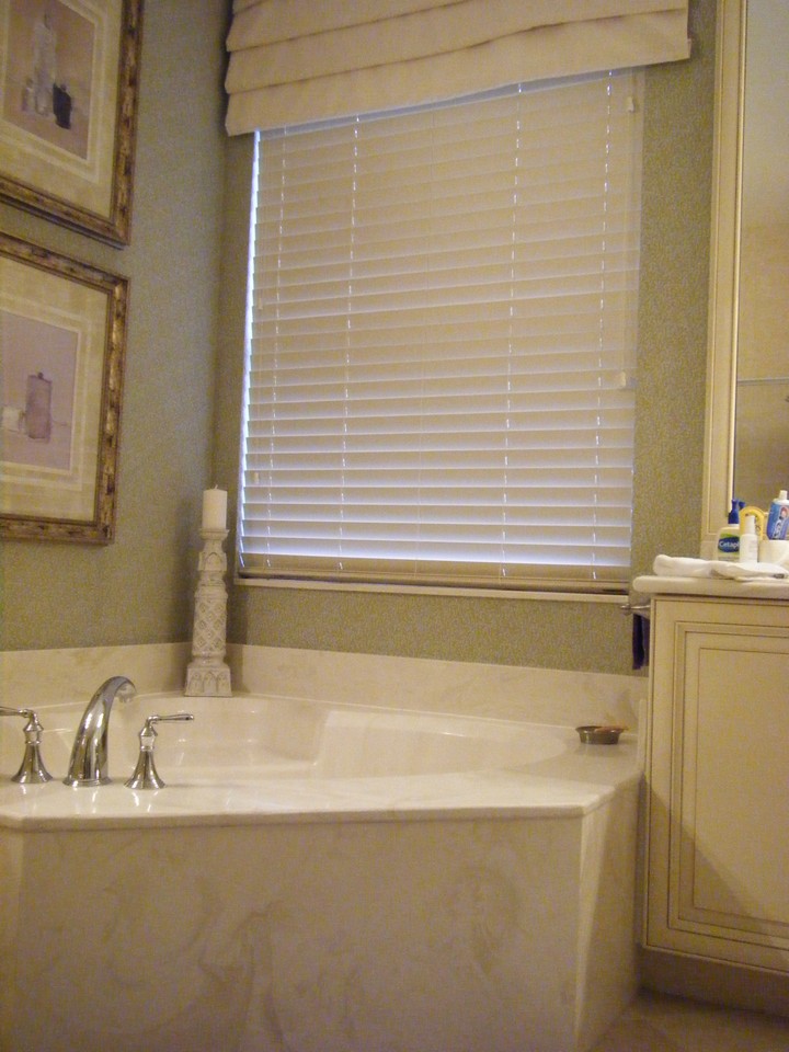 roman tub