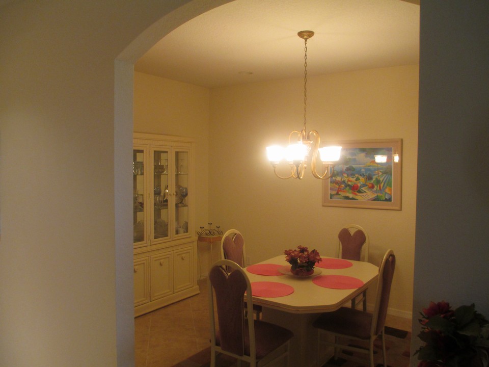 den/office/formal dining room