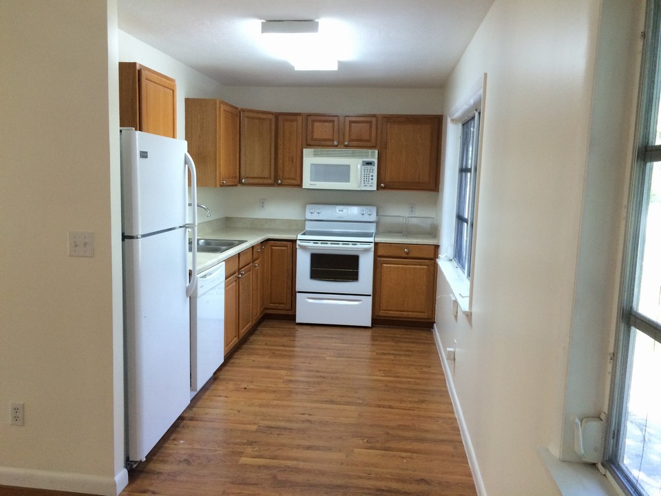full kitchen in guest house