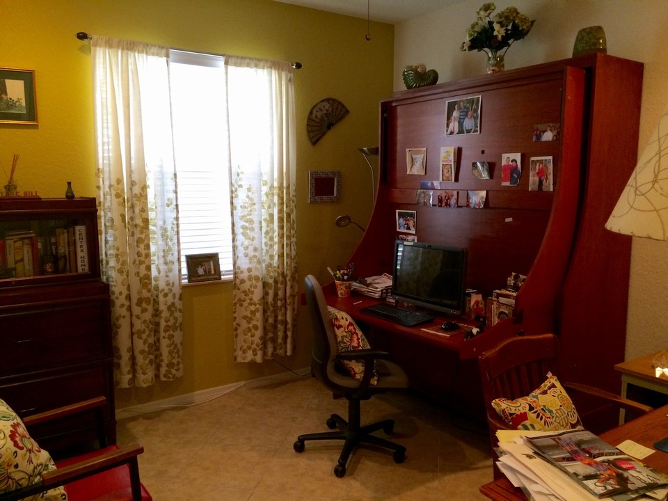guest bedroom/office