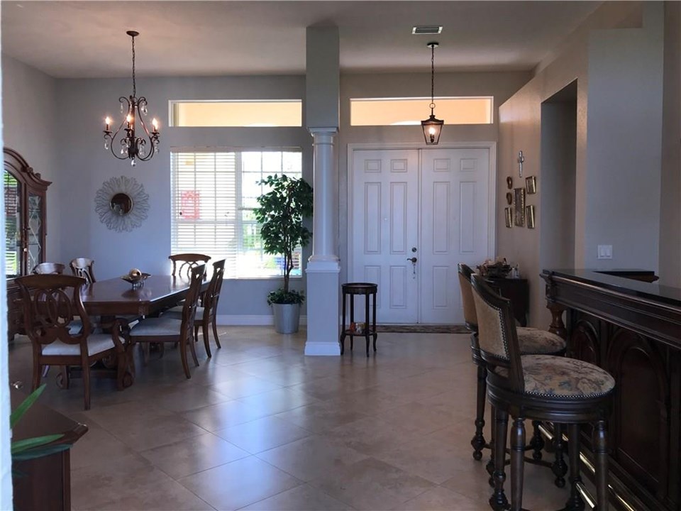 diangonal tile, double front entry doors