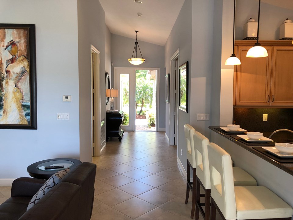 foyer, looking from the back sliders
