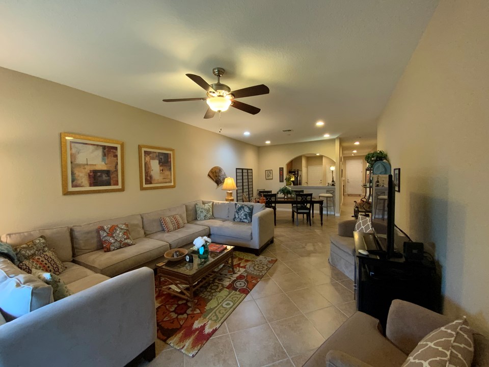 living/dining room