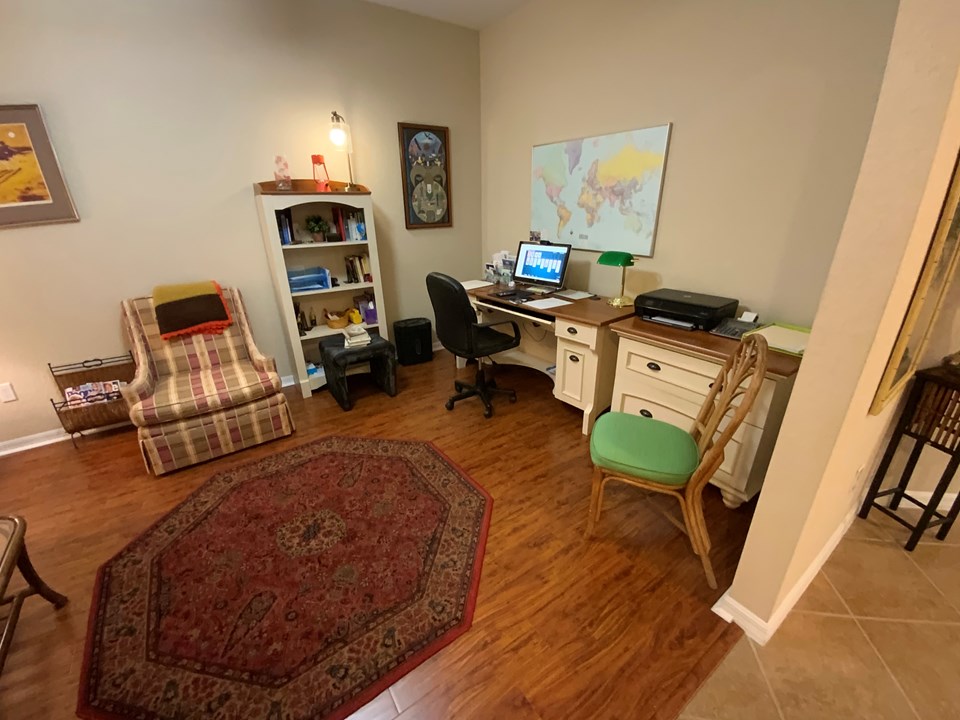 den/office