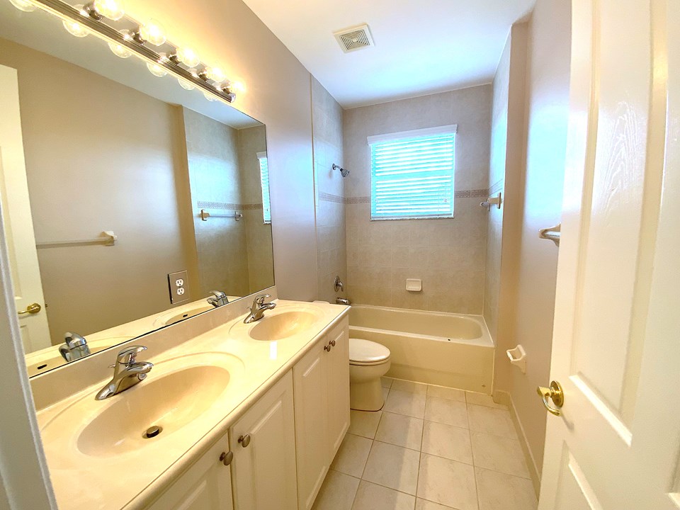 2nd. floor full bath with 2 sinks