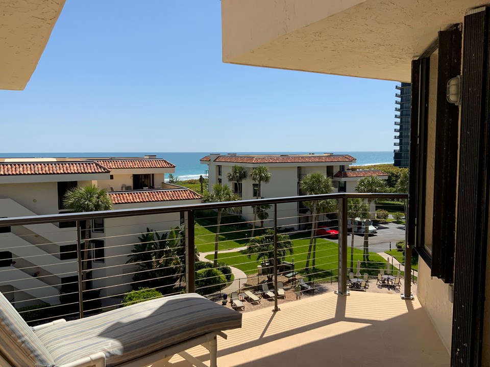 balcony off great room & bedroom