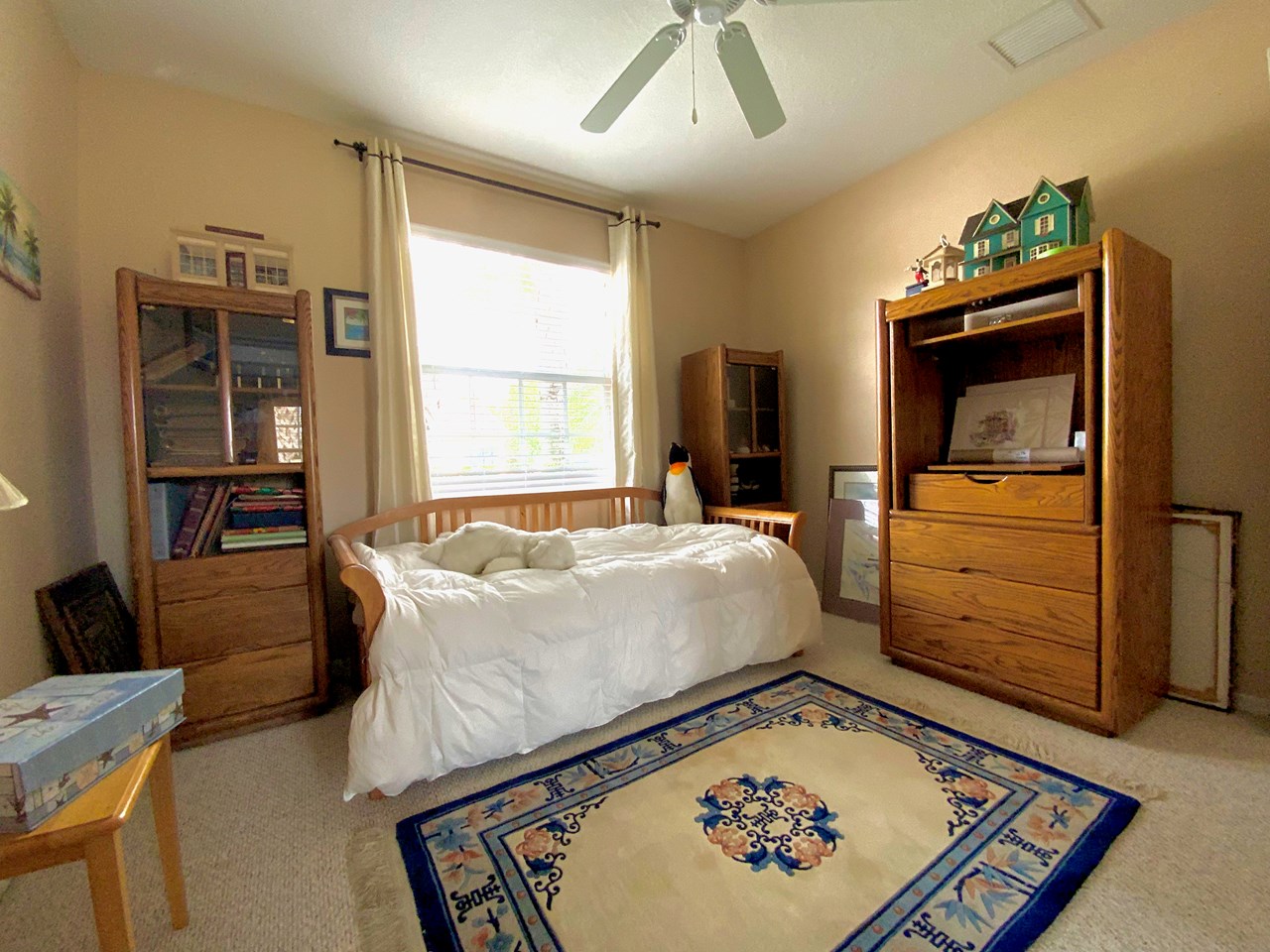 guest bedroom