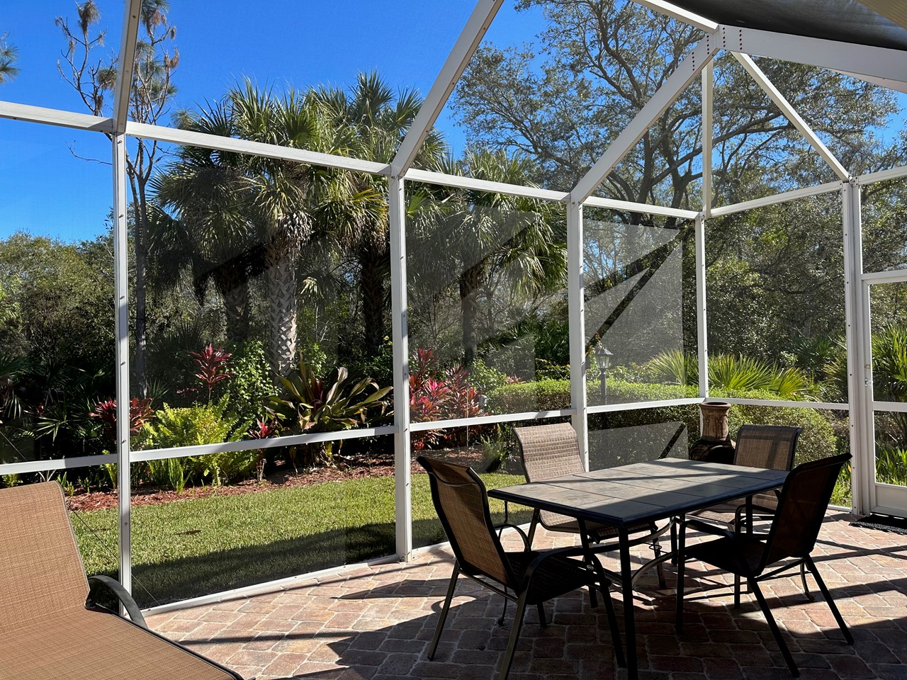 screened covered patio
