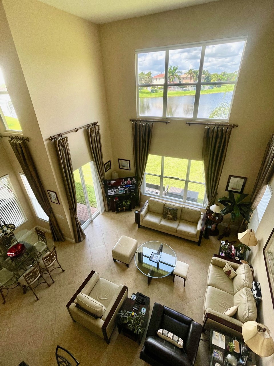 family room, breakfast nook all with view of lake
