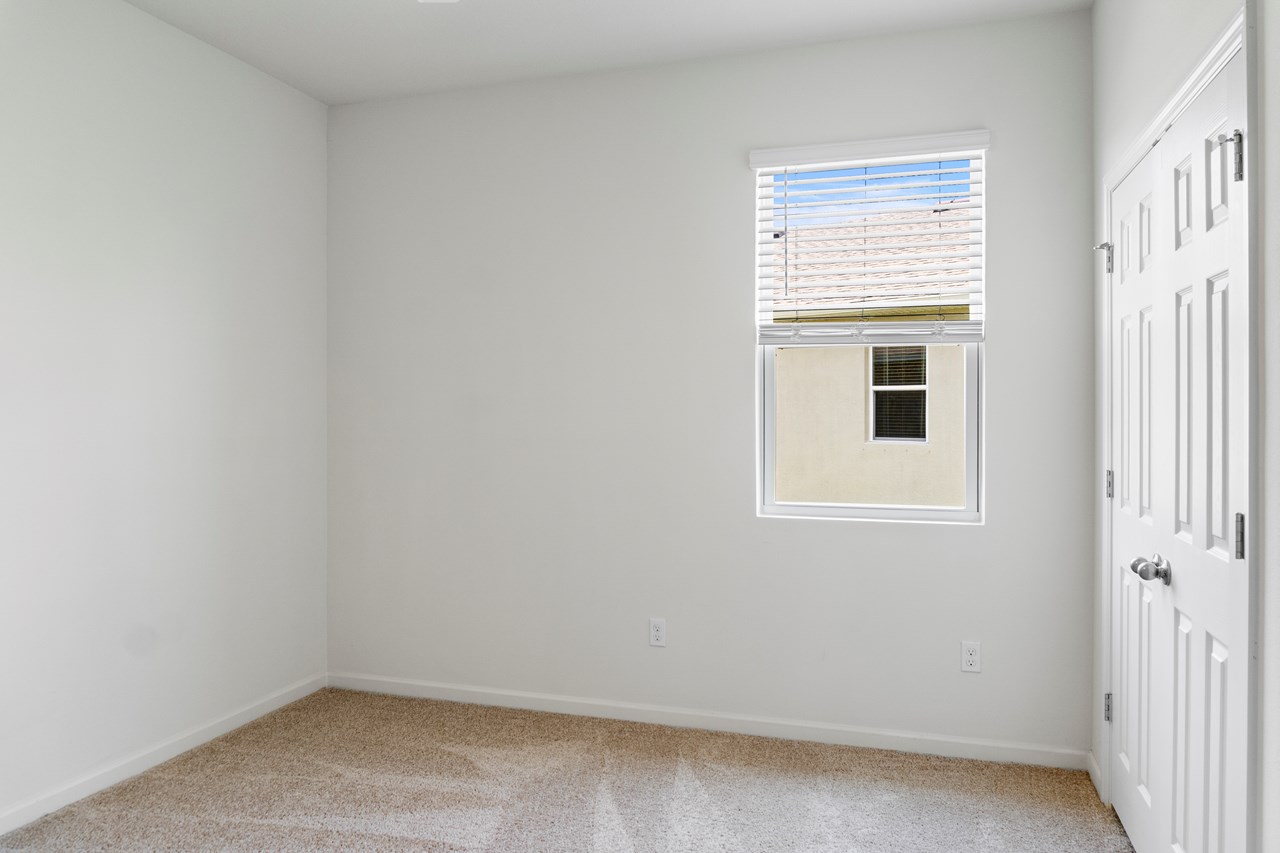 bedroom #4/flex room