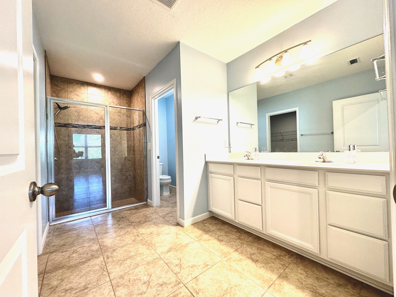 primary bathroom/double sinks