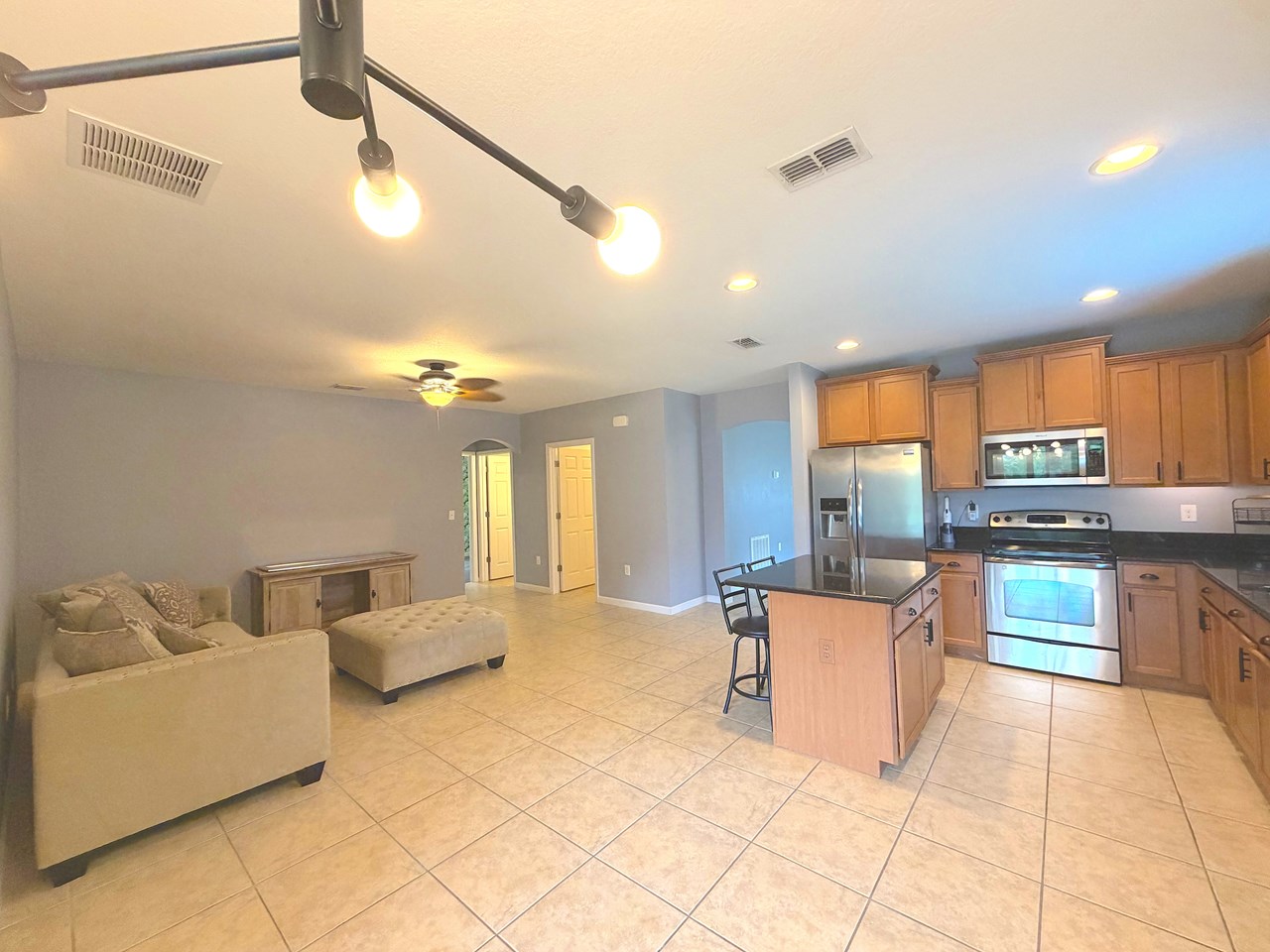 family room/kitchen