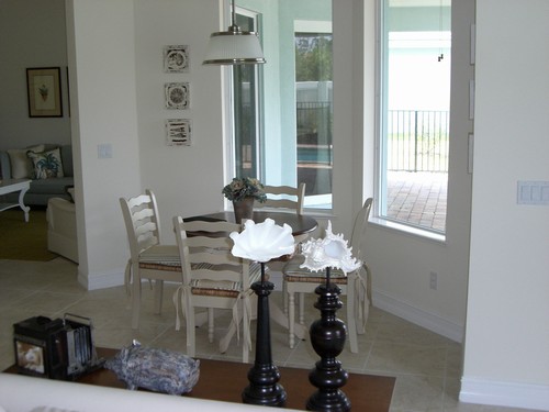 eat-in-kitchen overlooking pool/patio